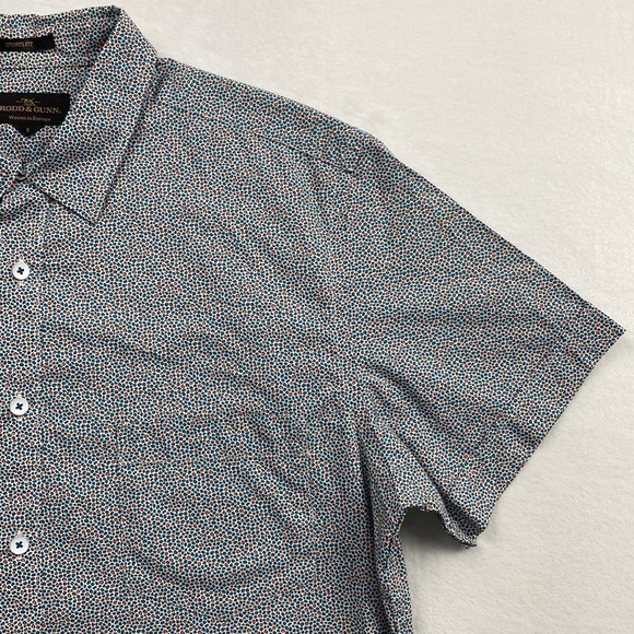 Rodd & Gunn Sports Fit Micro Pattern Short Sleeve Button Up (White/Blue/Orange) - Picture 8 of 16